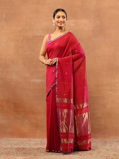Maheshwari Saree with golden zari border