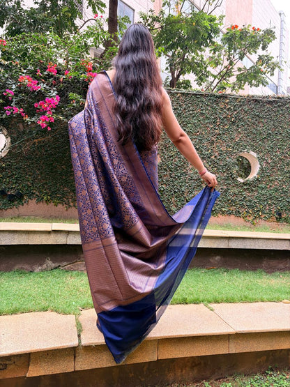 Navi Blue Kadwa weave Banarasi Saree