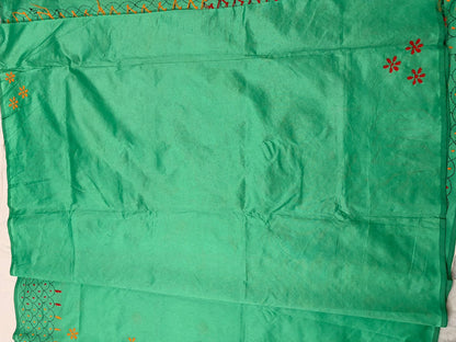 Kantha stitch saree